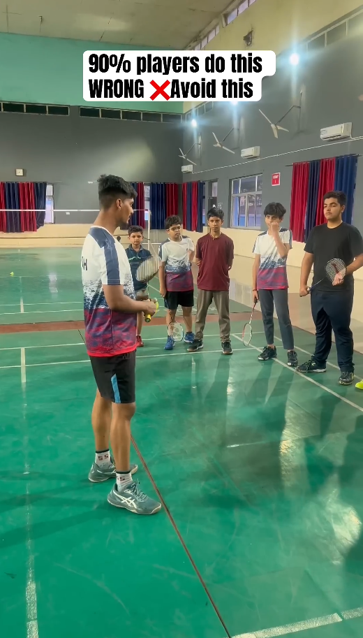 Mastering the badminton backhand lift with a compact swing