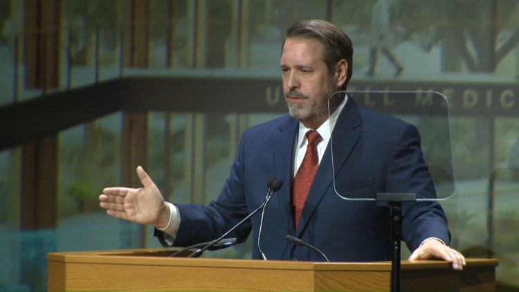 UT Austin president outlines plans for new medical center, research ...