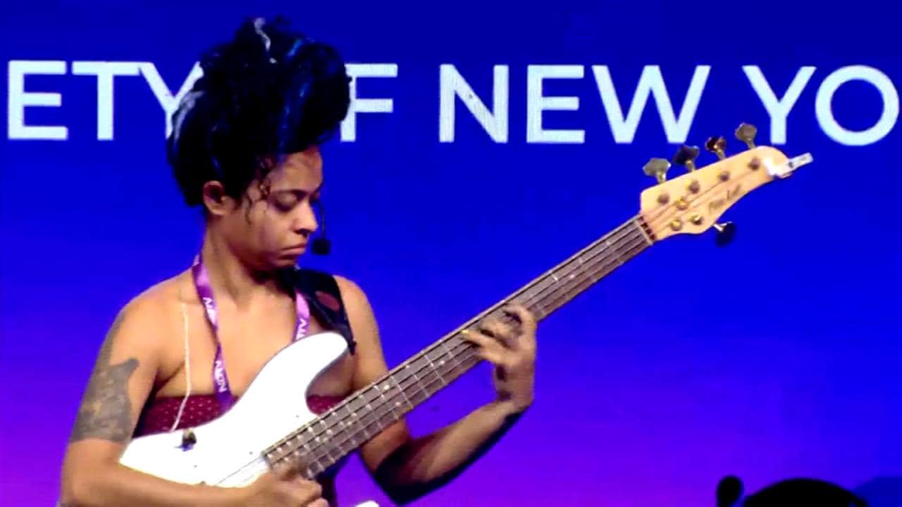 NDTV World Summit 2026: Mohini Dey sets the stage on fire with ...