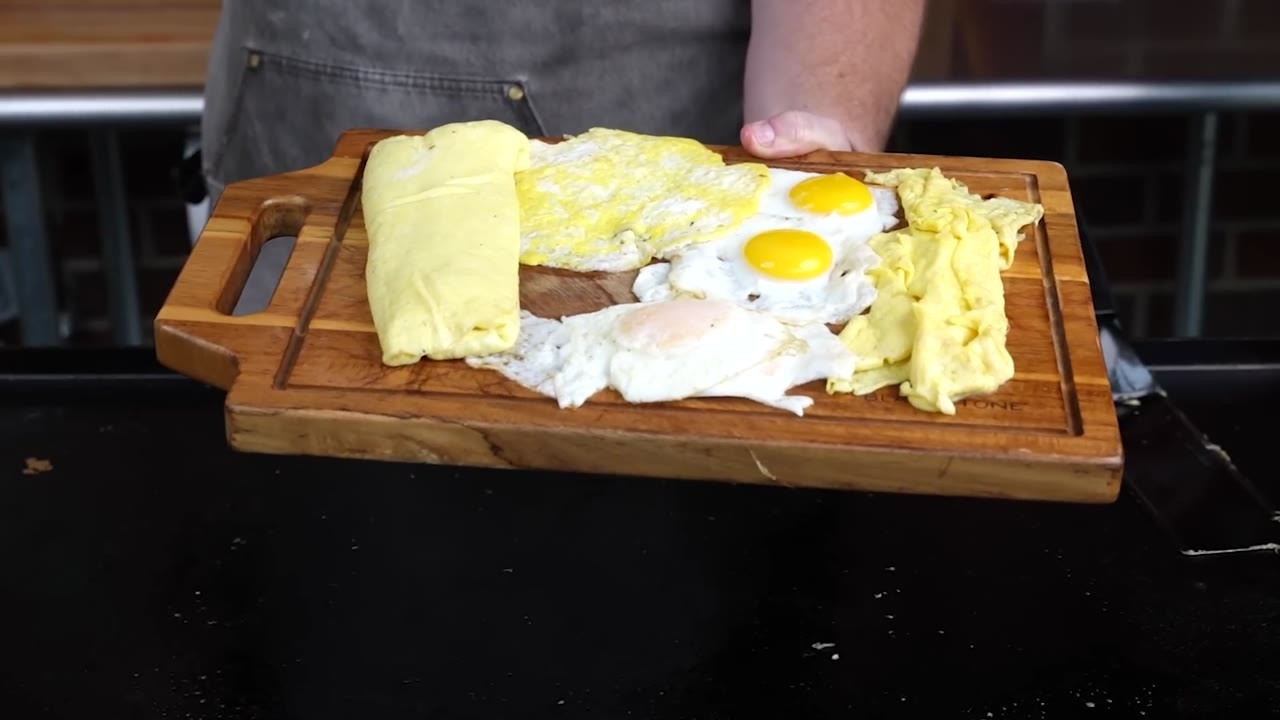 How to cook scrambled, fried and marbled eggs on a Blackstone griddle