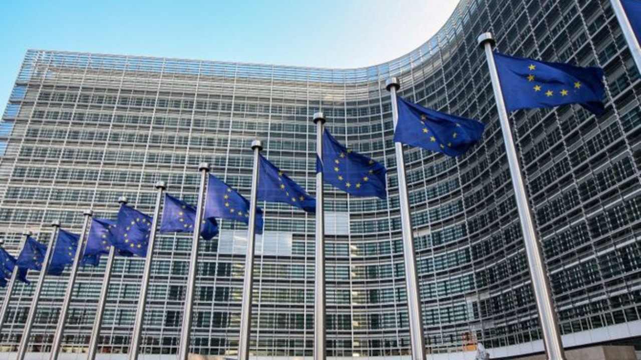 The European Union’s biggest economic problem is trying to help 27 ...