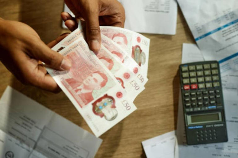 565,000 people on 4 DWP benefits handed £150 with letters being dispatched