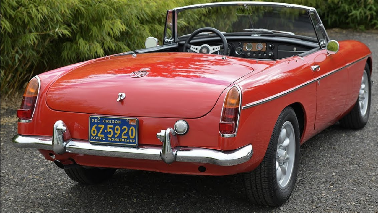 A closer look at the 1964 MGB and its engineering