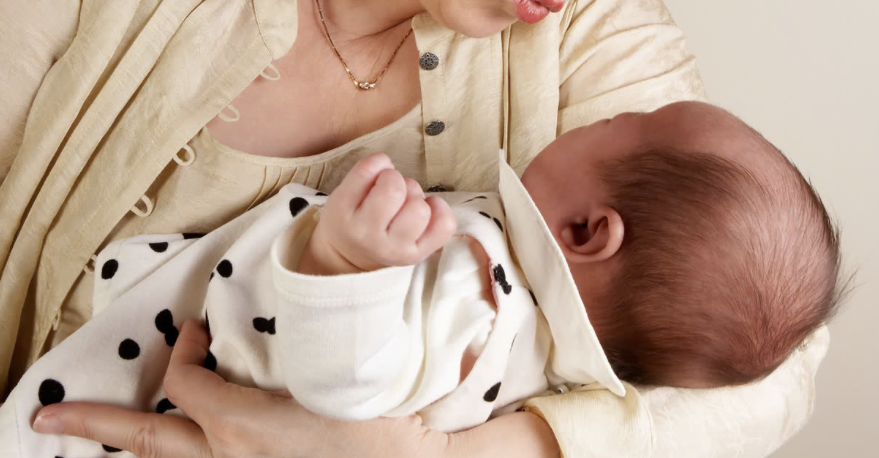 Annemarie: 'Toen ik de kamer in liep, hing mijn baby aan de borst van ...