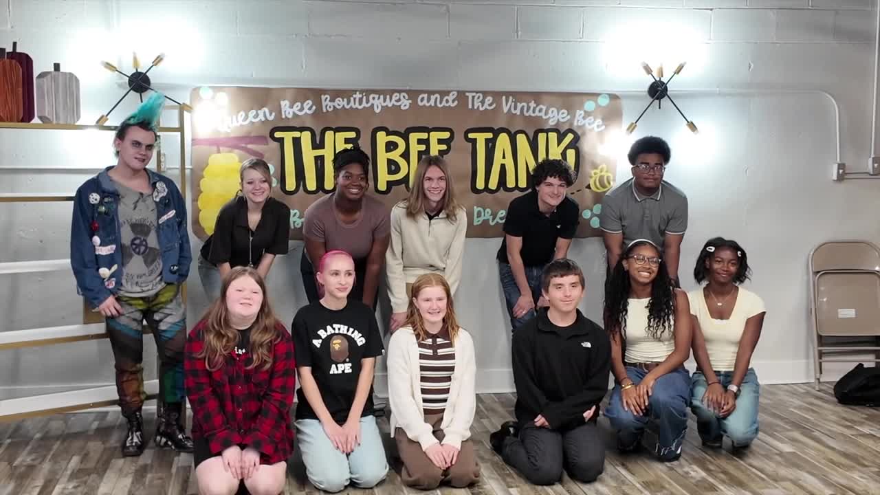 Blue Springs students pitch their small businesses to win vendor space ...