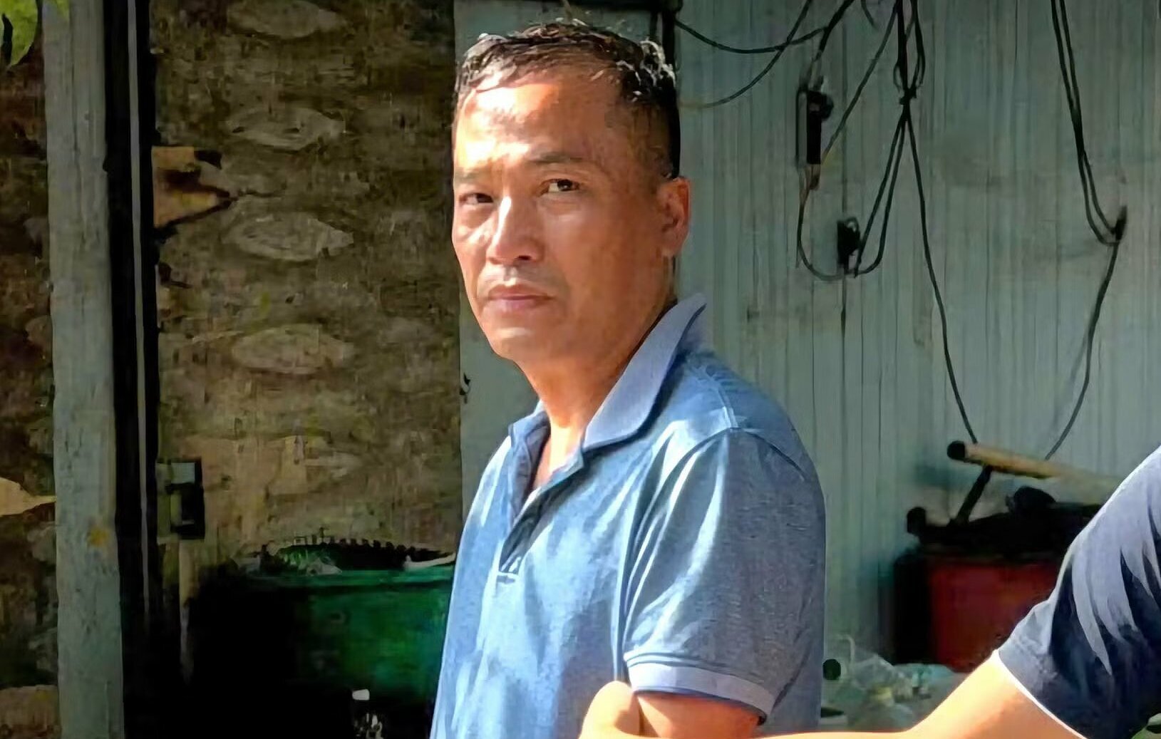 Chặn đầu ôtô, sát hại tài xế do ghen