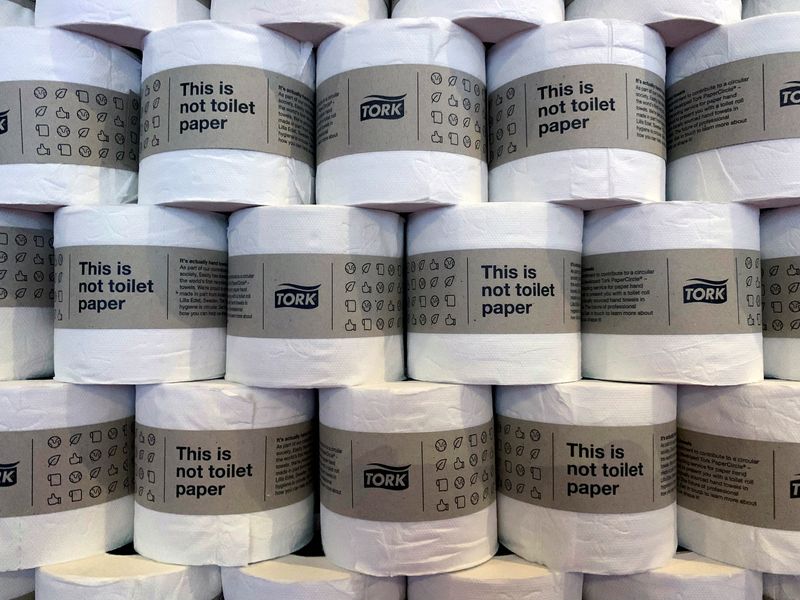 As Americans eat out less, paper towel maker Essity feels the pinch
