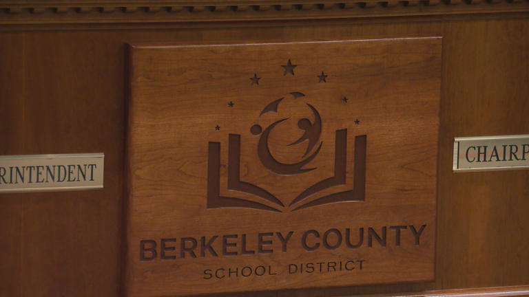 Berkeley County schools hold hiring fair for bus drivers, teachers