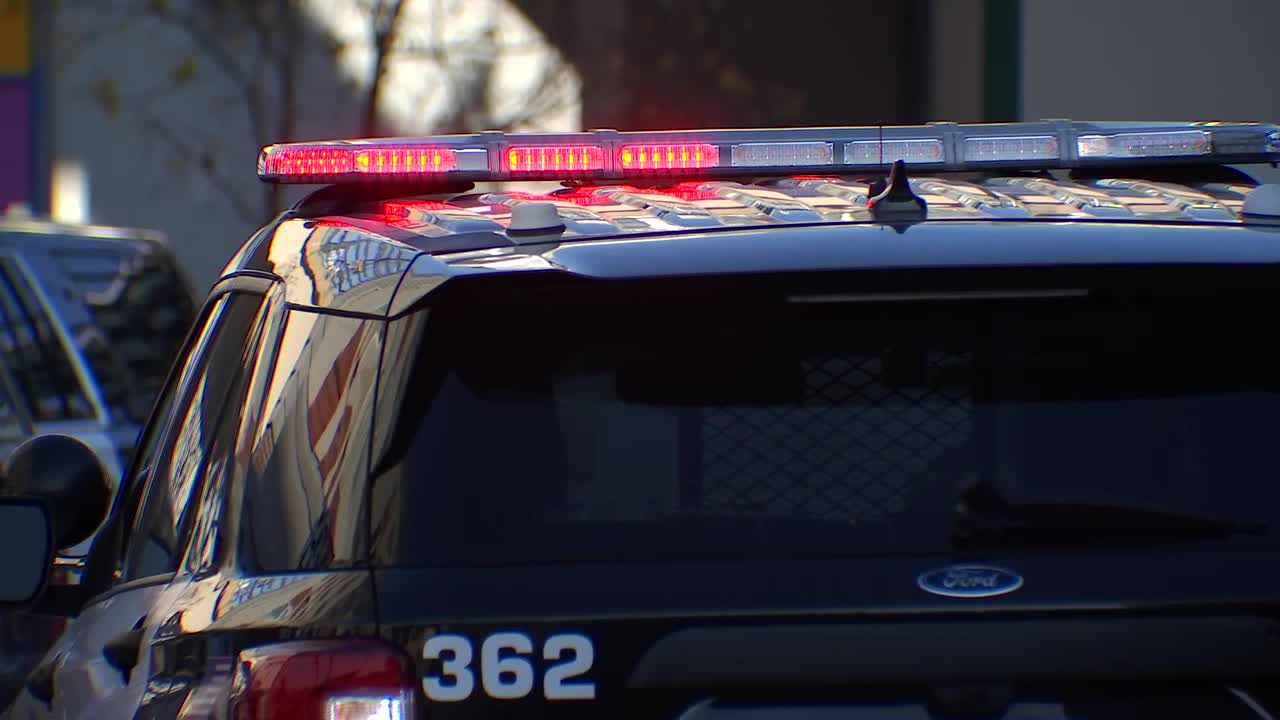 Shooting on Detroit's west side leaves one man dead as police investigate