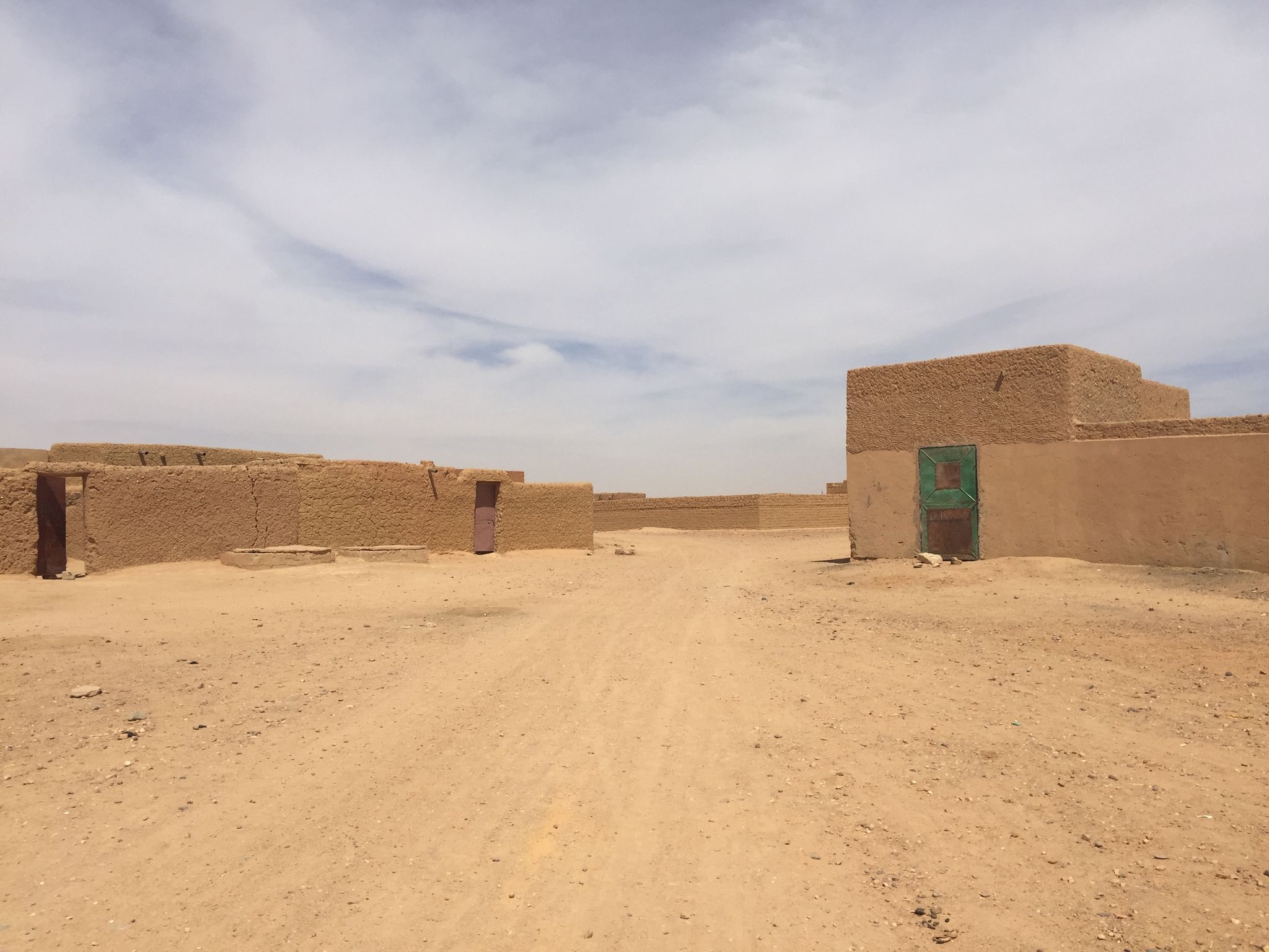 Austrian, Swiss women kidnapped in Niger are freed, sources say