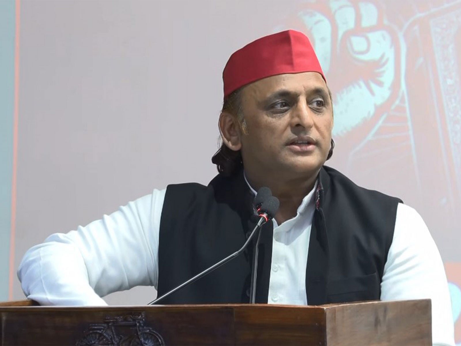 Akhilesh accuses BJP of pressuring officials, educational institutions ...