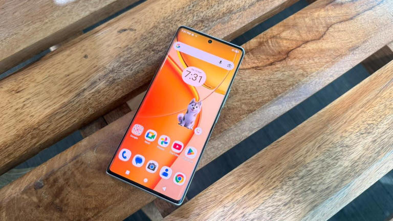Lava Virat Curve review: A premium experience without the premium price