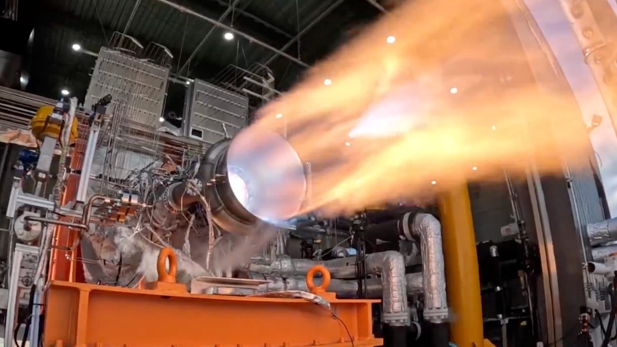Watch: Japanese startup fires methane-powered rocket engine for Zero ...