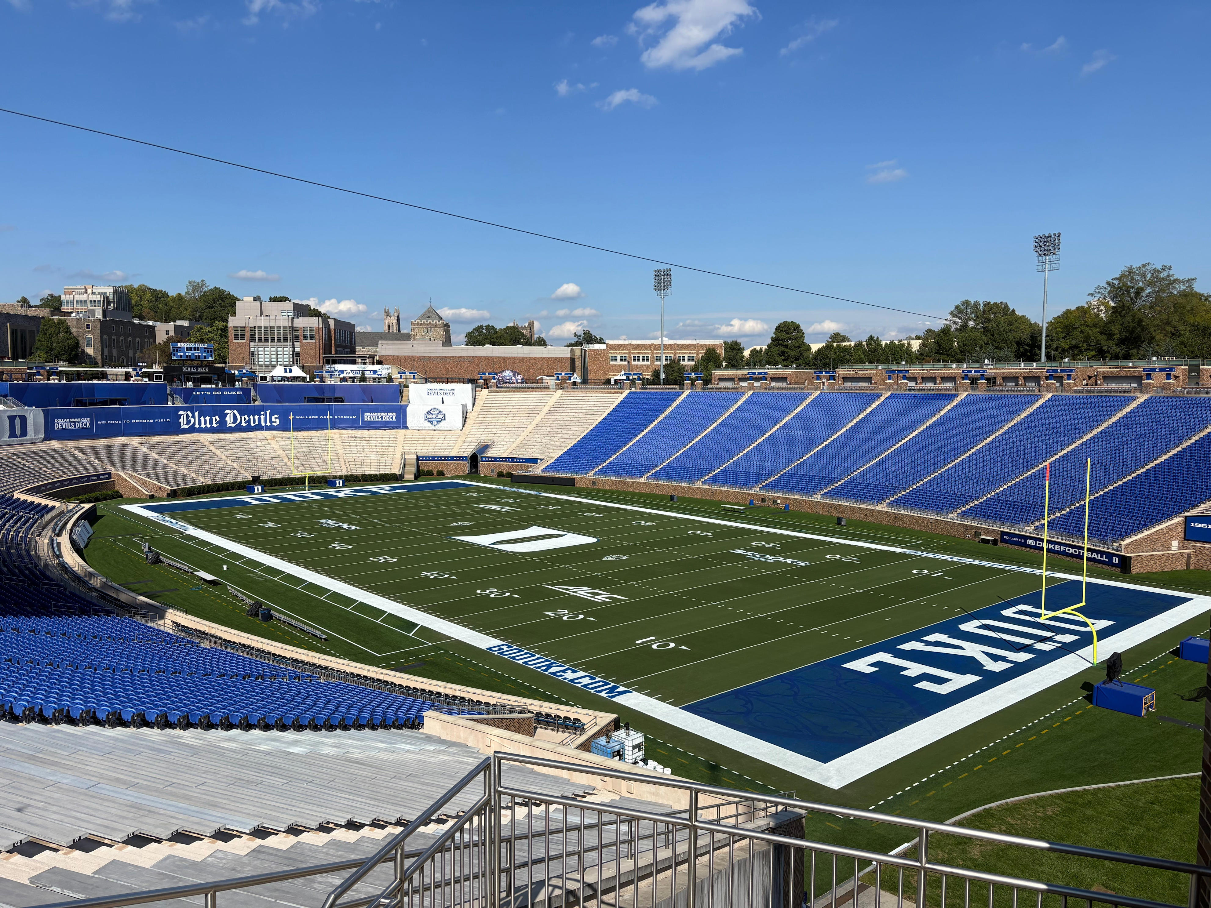 Meet Sergei the robot and the Duke football grounds crew that paints ...
