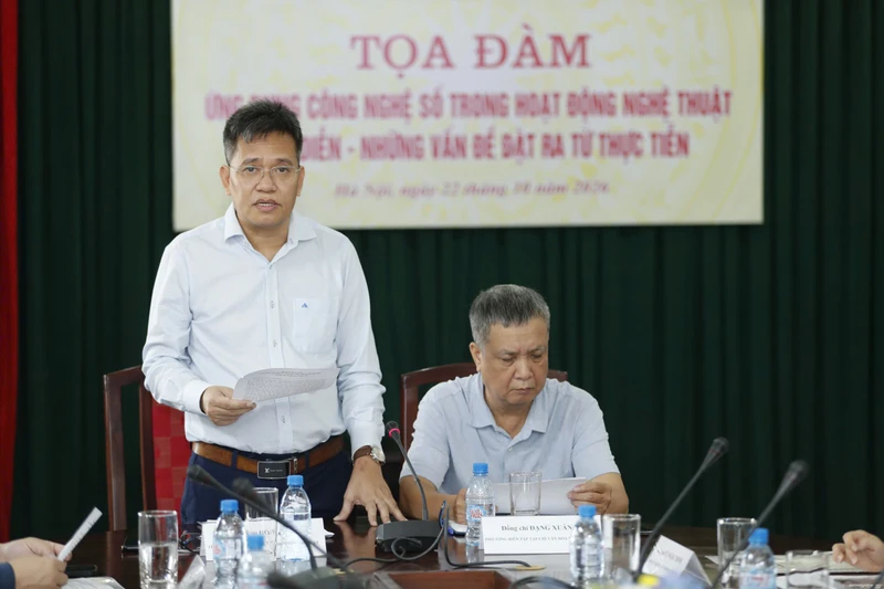 Ứng dụng công nghệ để tô điểm cho ý đồ sáng tạo trong nghệ thuật biểu diễn