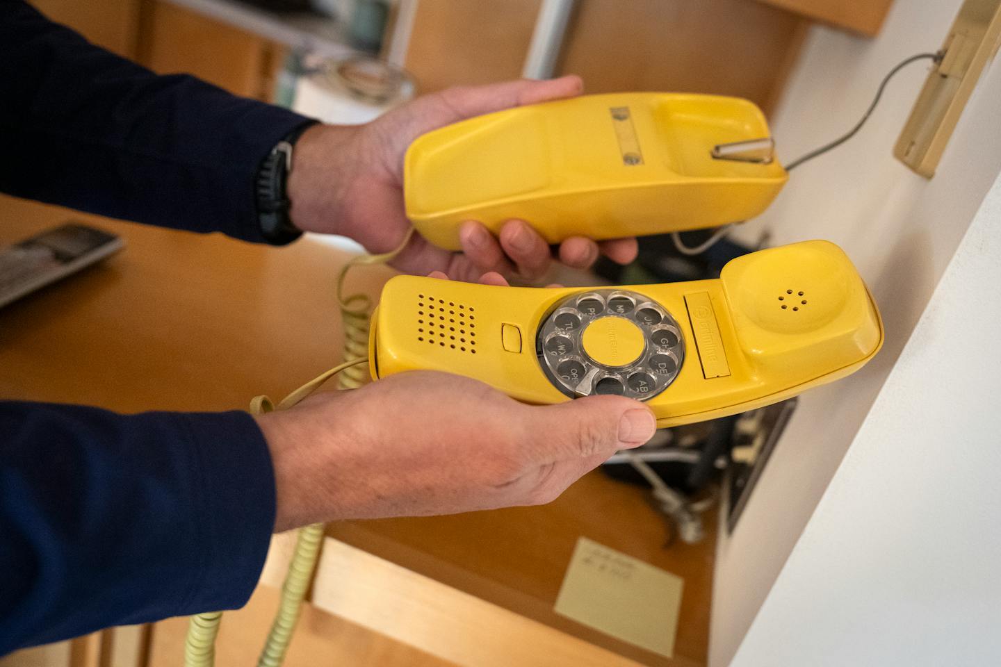 Verizon wants to hang up on landlines, but some Minnesotans aren’t so sure