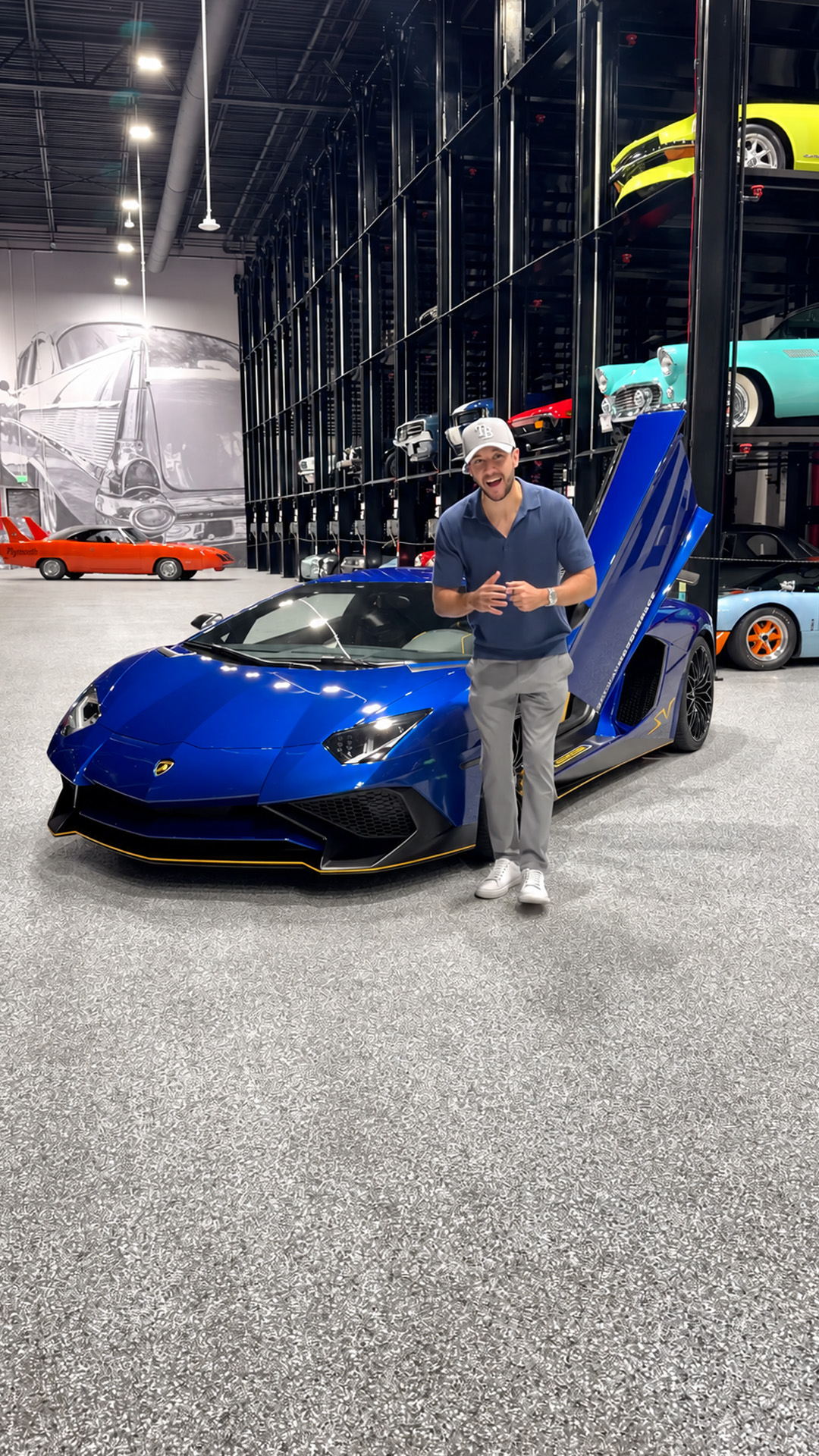 The details that define the Aventador SV