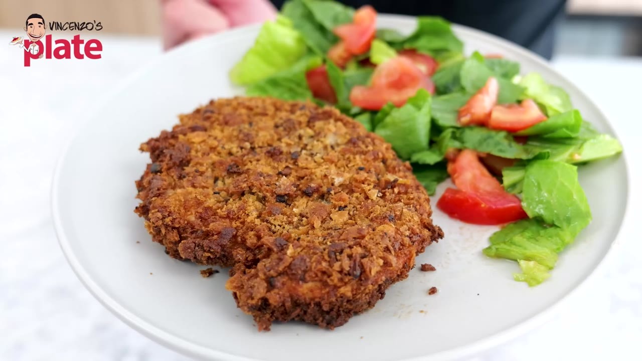 How to make Italian chicken schnitzel with homemade breadcrumbs