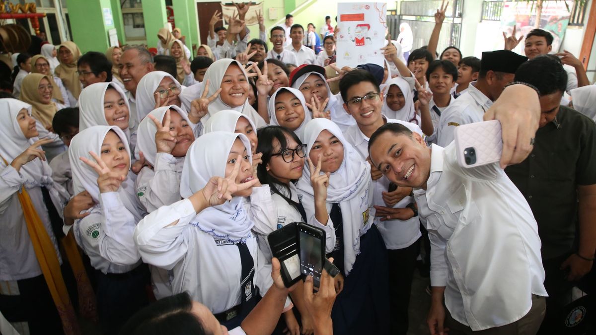 Cegah bullying di sekolah, Pemkot Surabaya perkuat bilik curhat dan ...