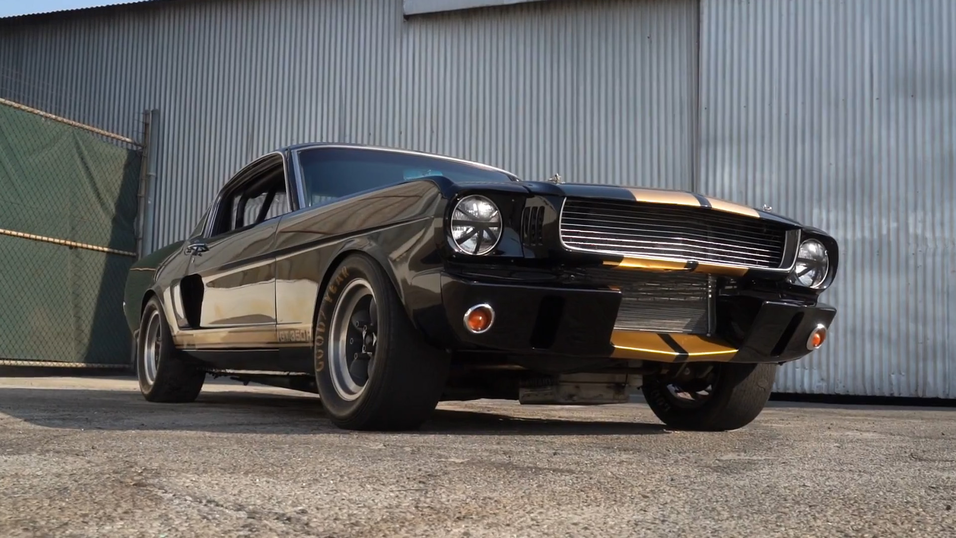 The iconic 306 HP 1966 Shelby GT350 Hertz rent a racer shows true ...