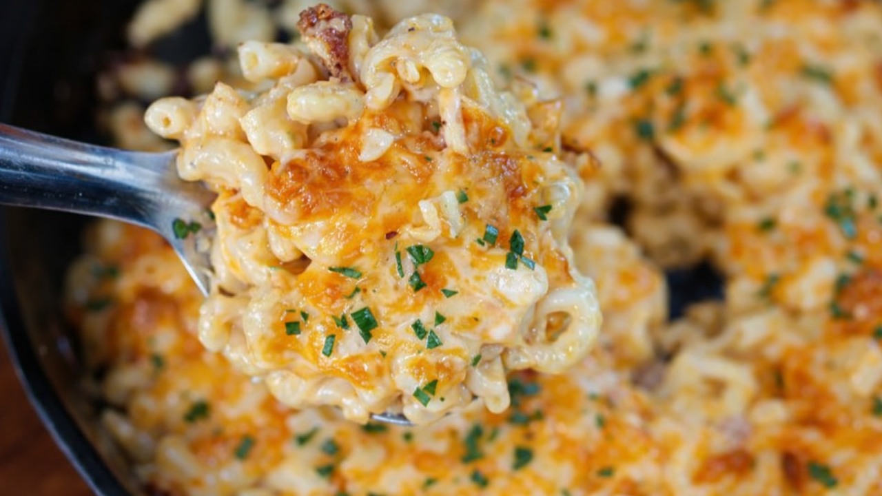 I made mac and cheese with 5 cheeses - put it in a smoker