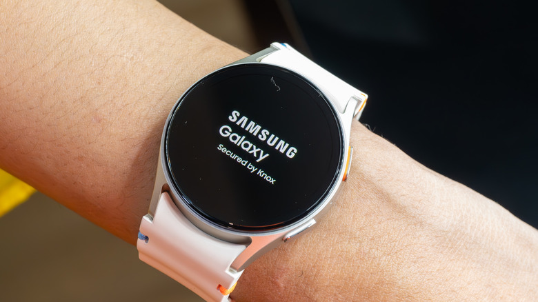 Galaxy Watch owners report disturbing marks on wrists