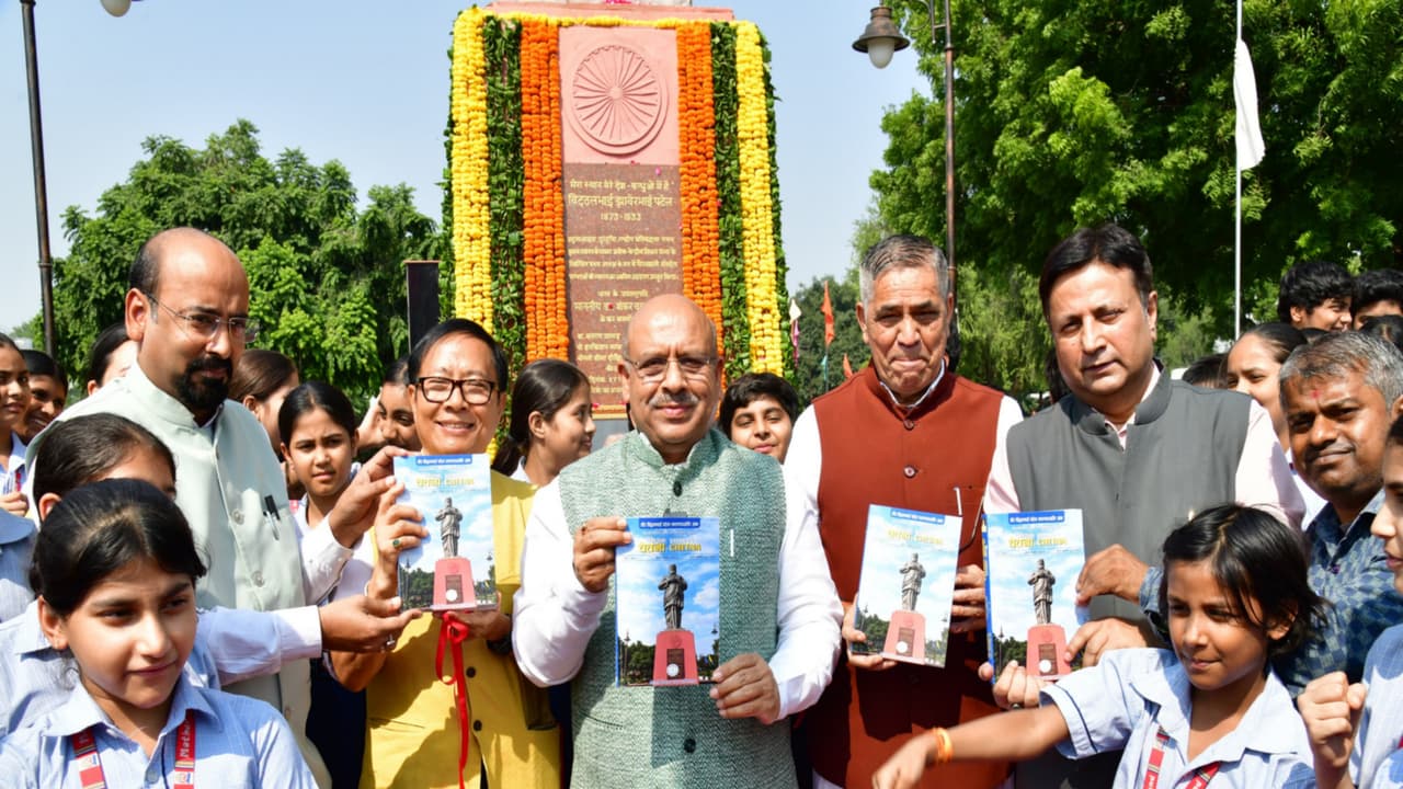 Delhi Assembly honours Veer Vithalbhai Patel on 93rd death anniversary