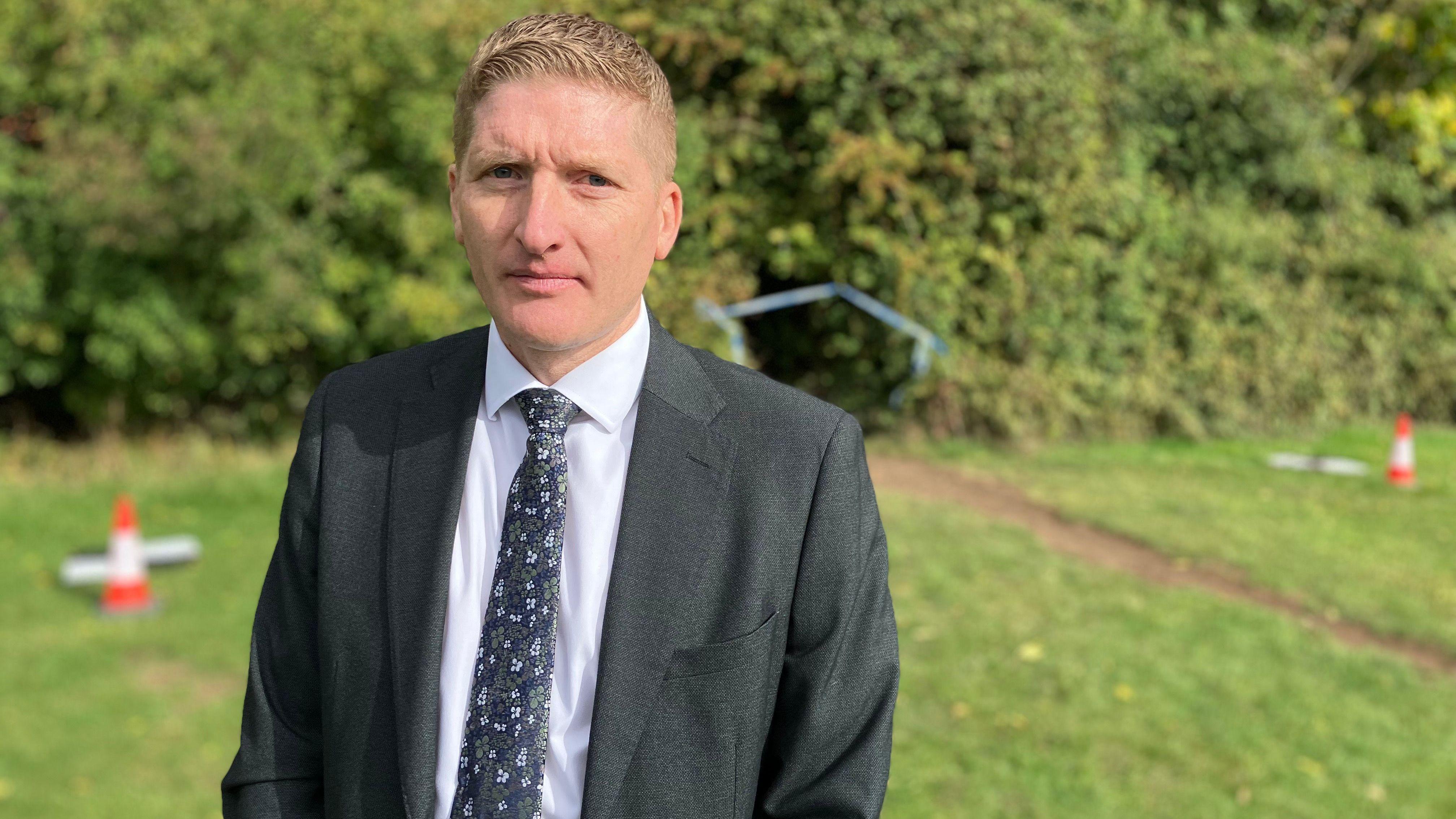 Search for suspicious men in dog walker's murder