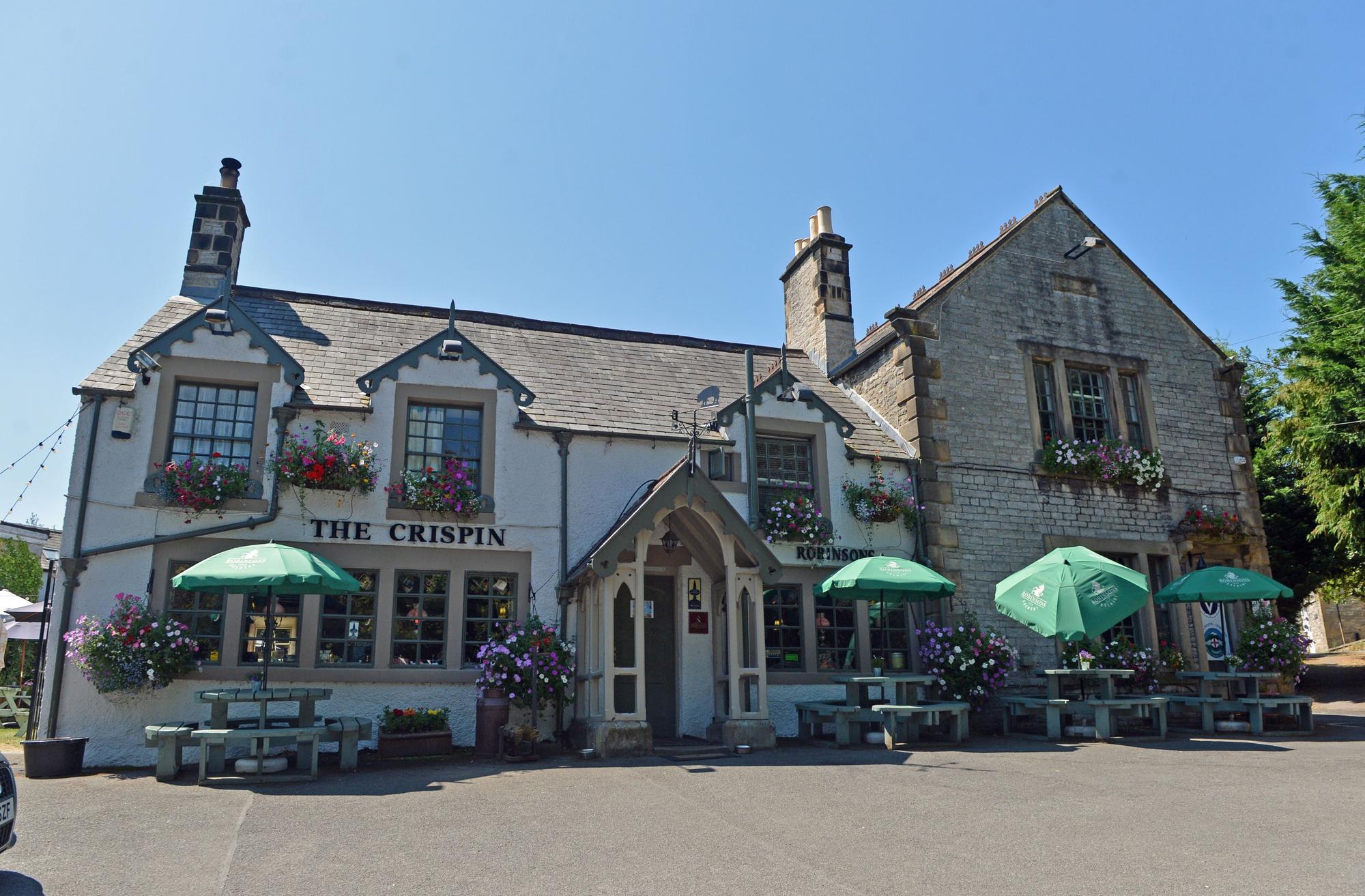 These amazing country pubs are perfect to visit if you’re making plans ...