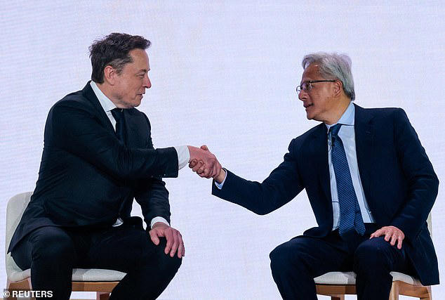 Report: Vance's foul-mouthed meltdown over Musk and tech billionaires