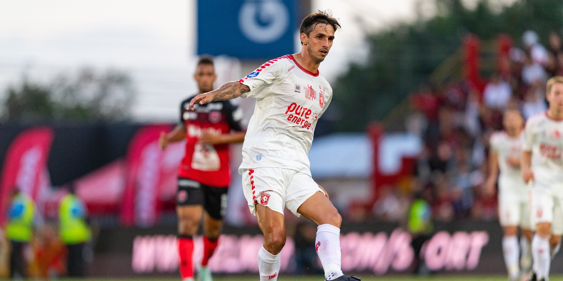 Officieel: Voormalig Gent-aanvaller Ruiz heeft job als bondscoach beet