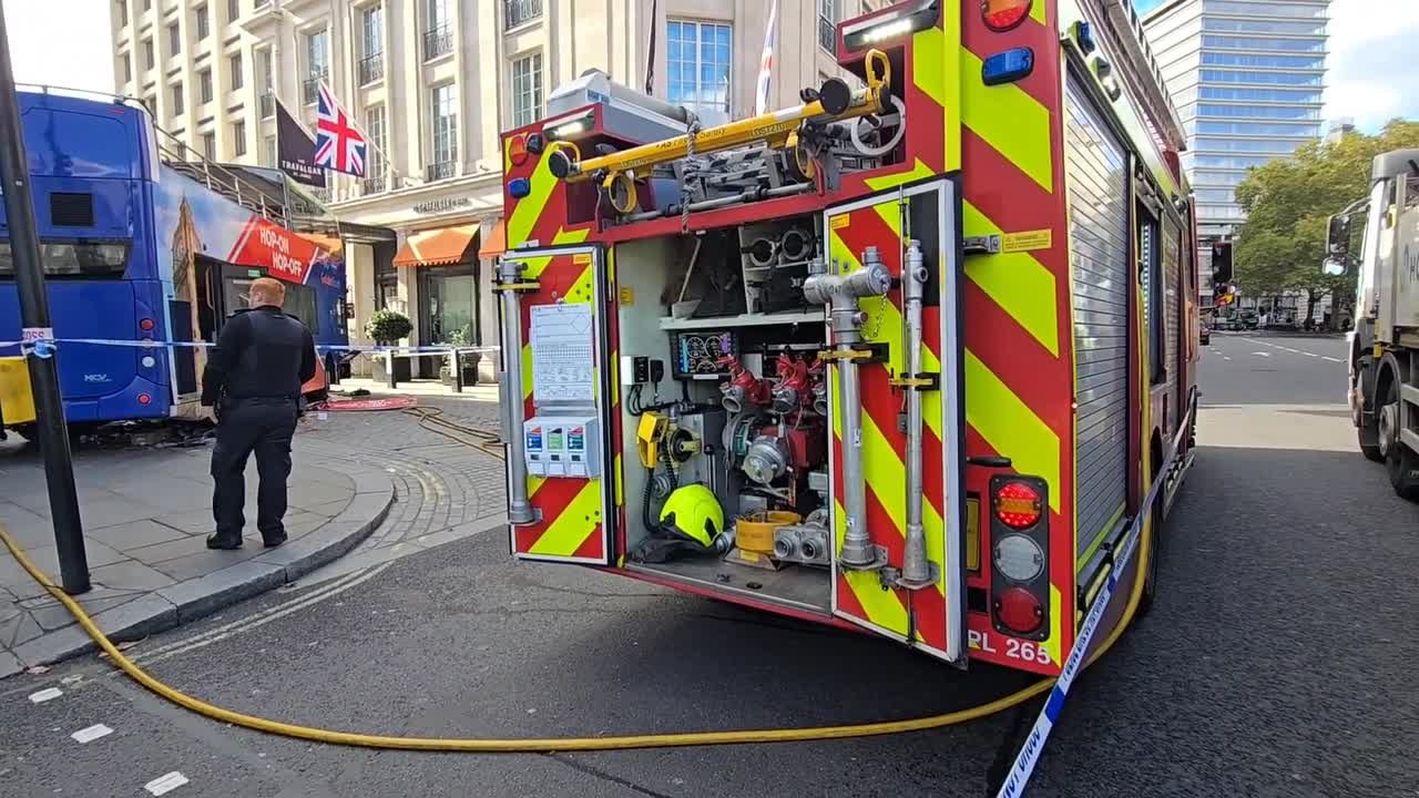 Hop on hop off bus crashes into souvenir stall