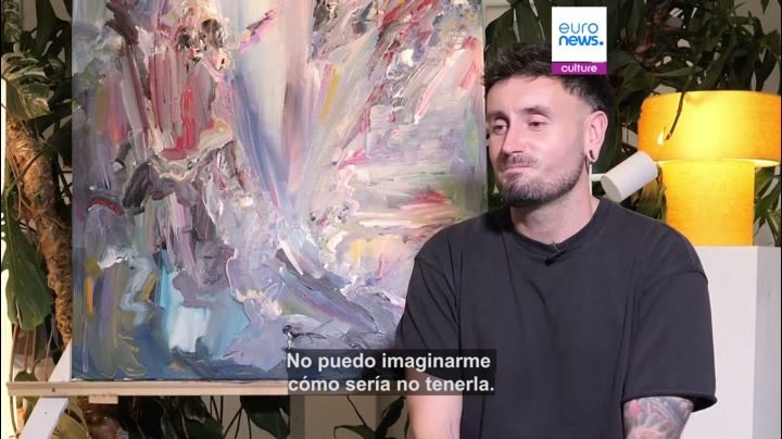 La música toma forma y color: un artista británico pinta lo que oye