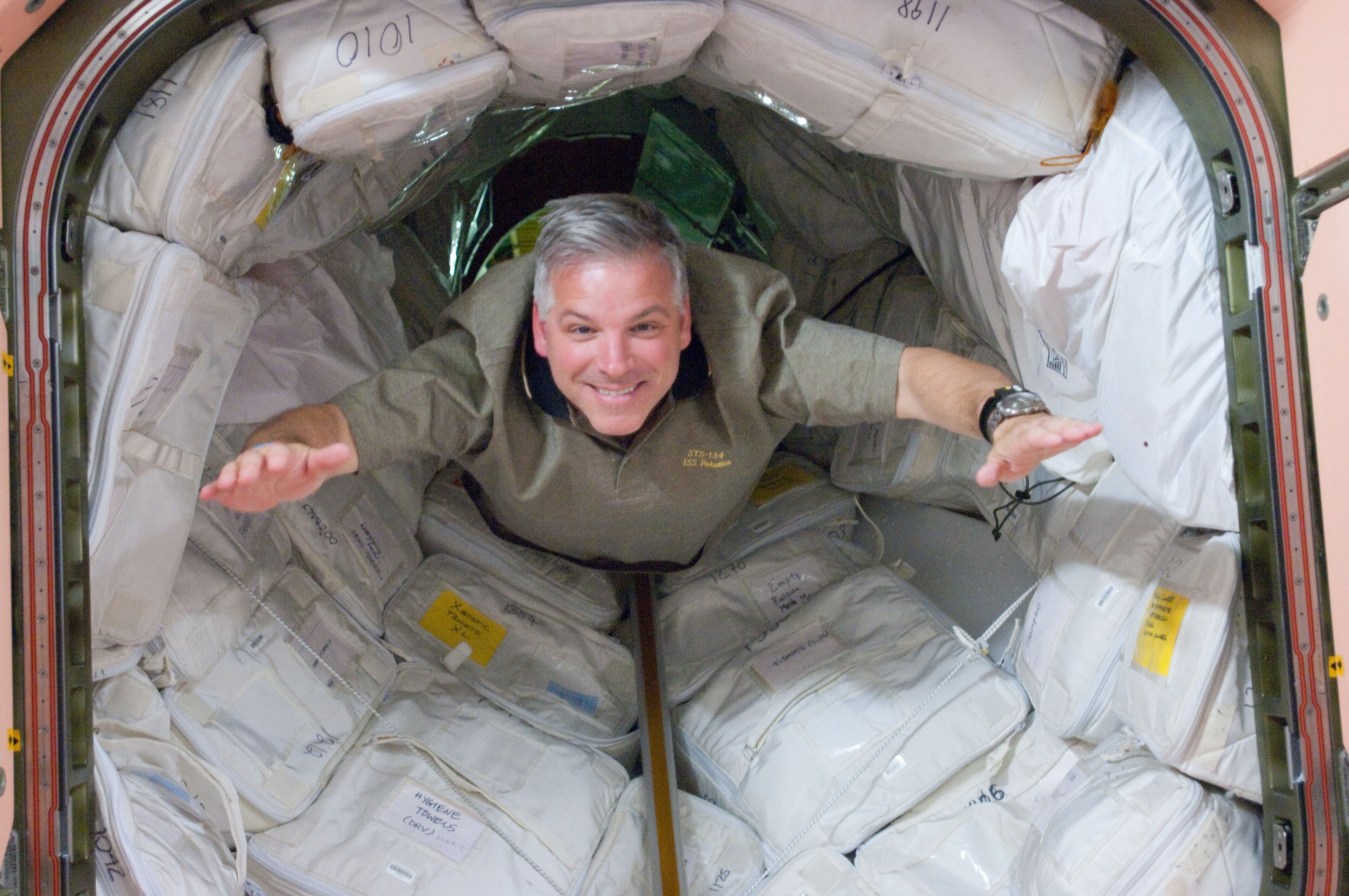 Ohio astronaut Gregory H Johnson traces his dream to Neil Armstrong