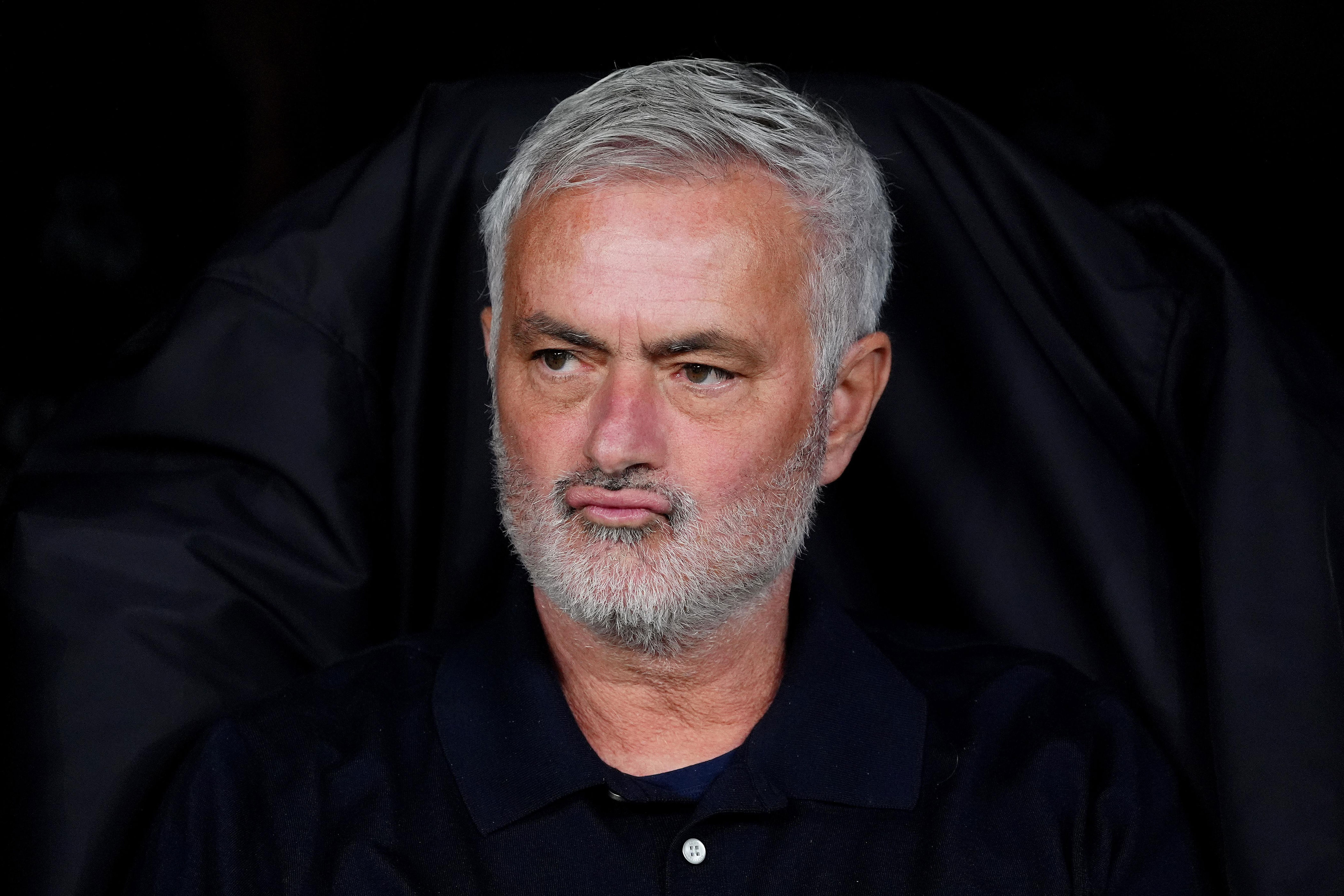 An elbow is always a red – Barcelona hit back at Jose Mourinho & Real ...