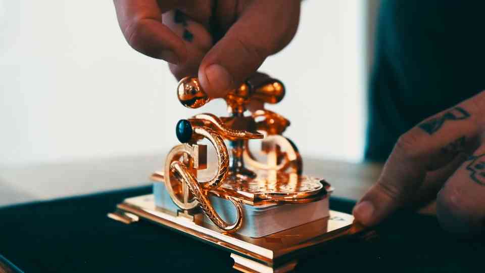 Custom 24K gold playing card press