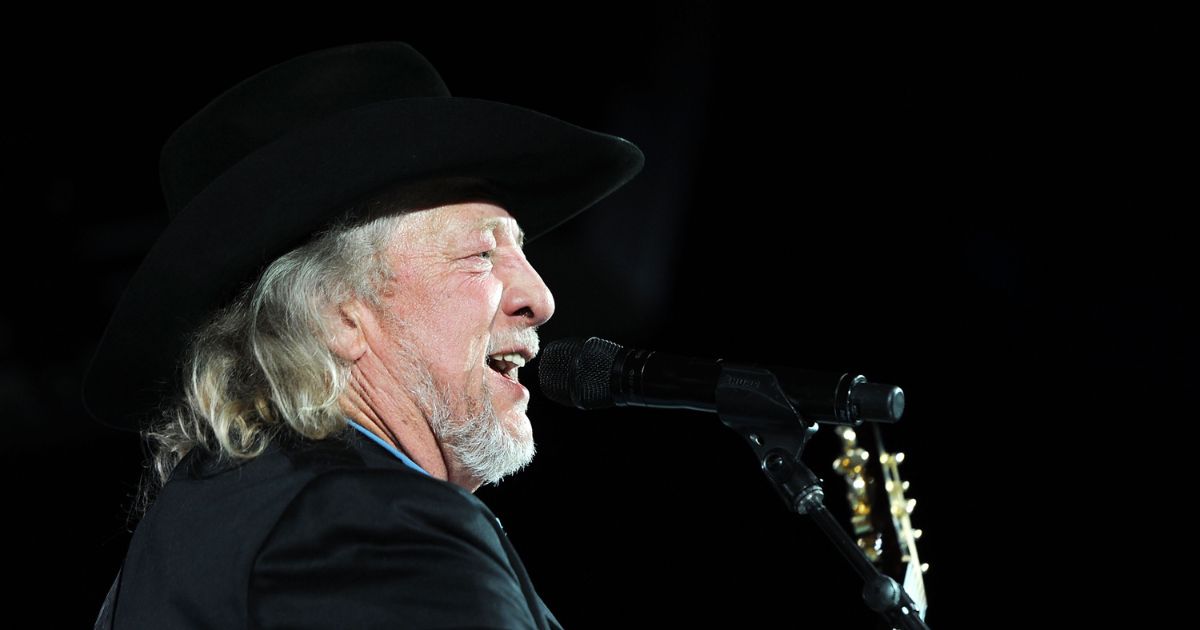 Country singer John Anderson dies at 71