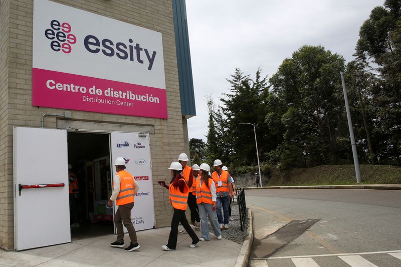 As Americans eat out less, paper towel maker Essity feels the pinch