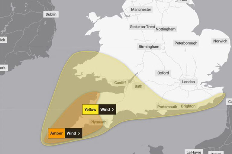 Storm Austen school closures: Full list as 80mph winds bring danger to ...