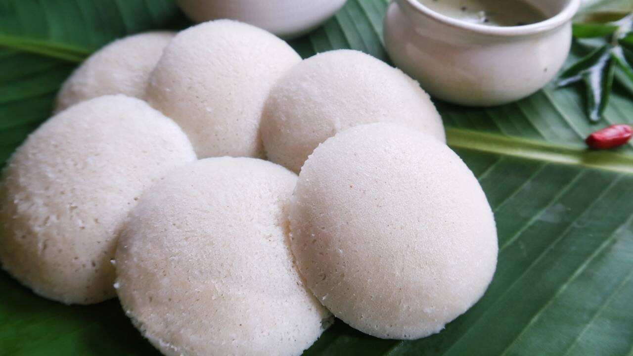 Does steamed idli contain probiotics? Here’s the truth