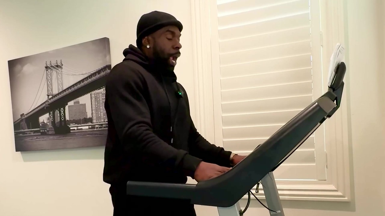 Kali Muscle's weight holds between 185 and 188 pounds on day 19