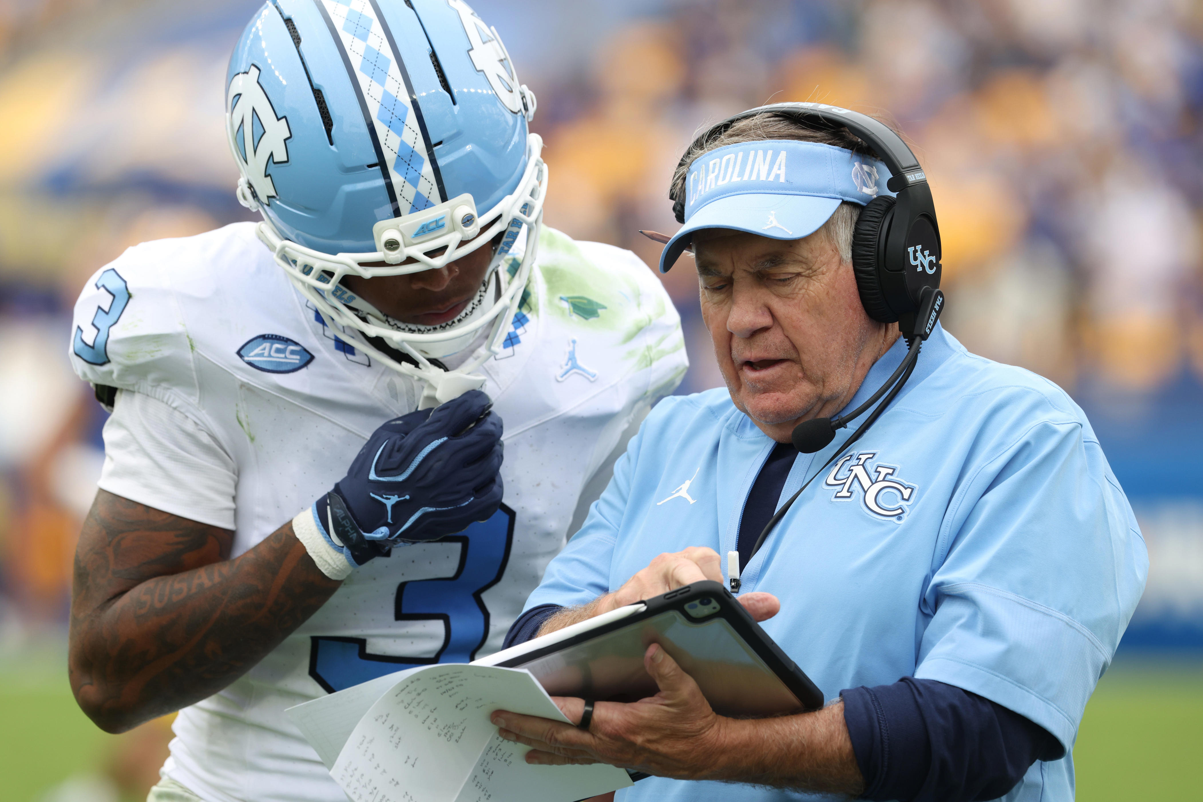 Wisconsin projected to be Bill Belichick's first bowl-game opponent
