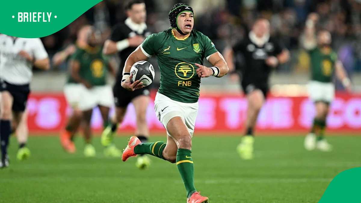 Cheslin Kolbe says he learns from young Springboks every day despite ...