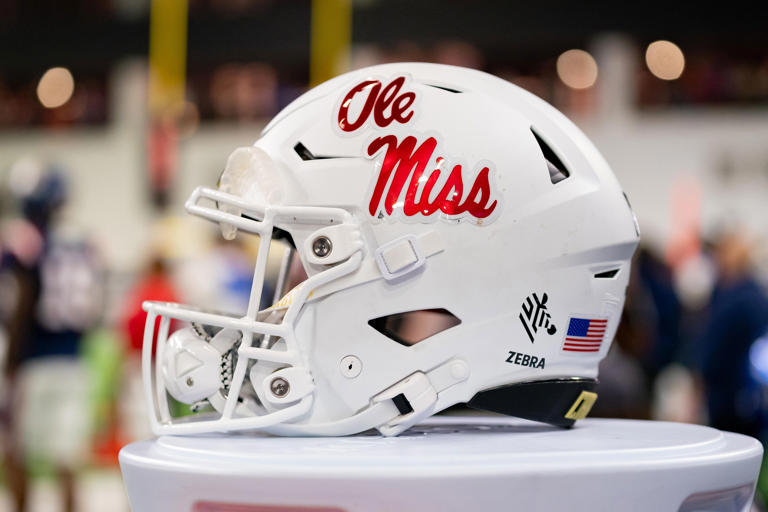Ole Miss vs Texas: A CFB27 simulation