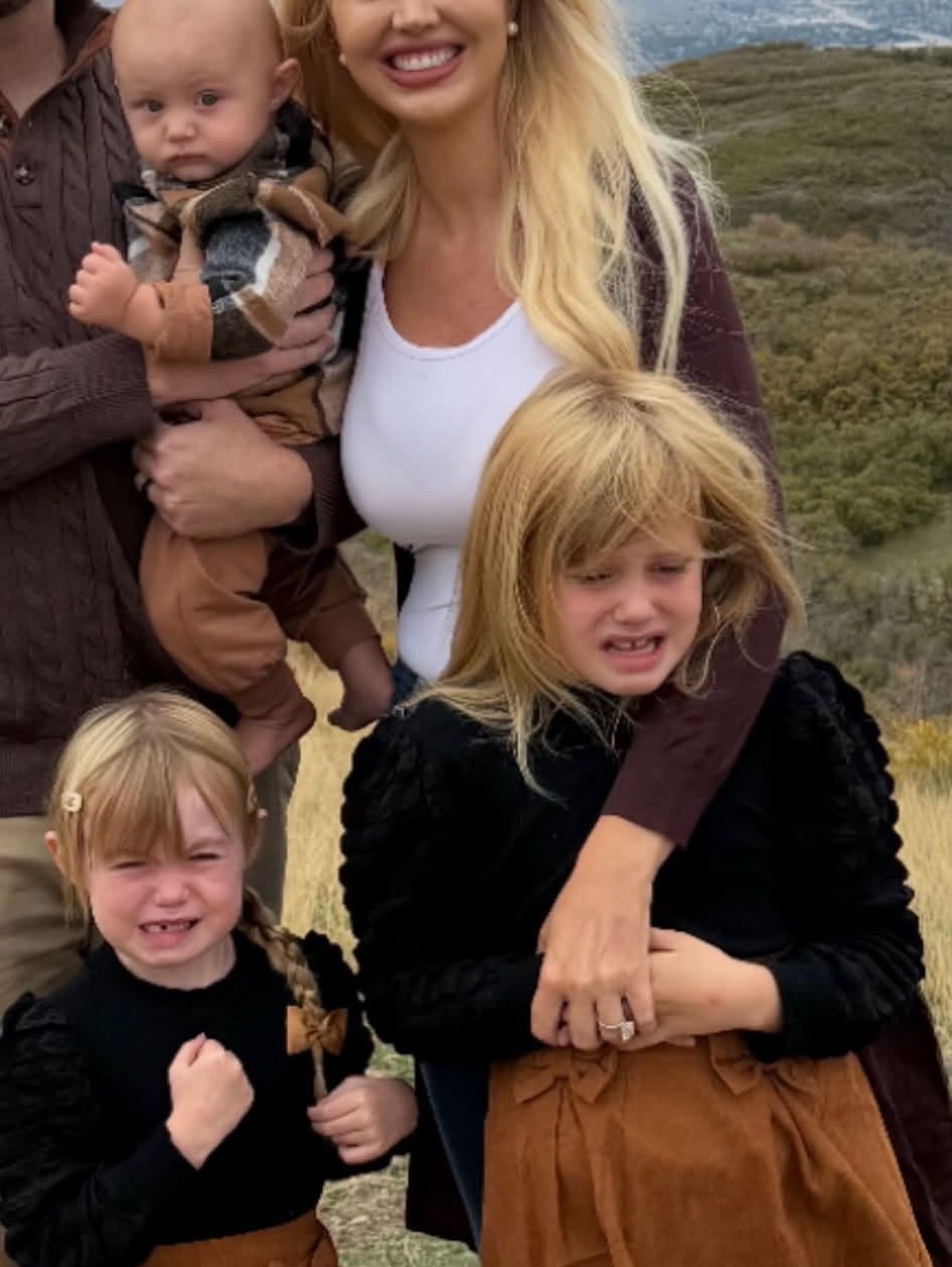 Photo: Bobcat sabotages Draper family portrait