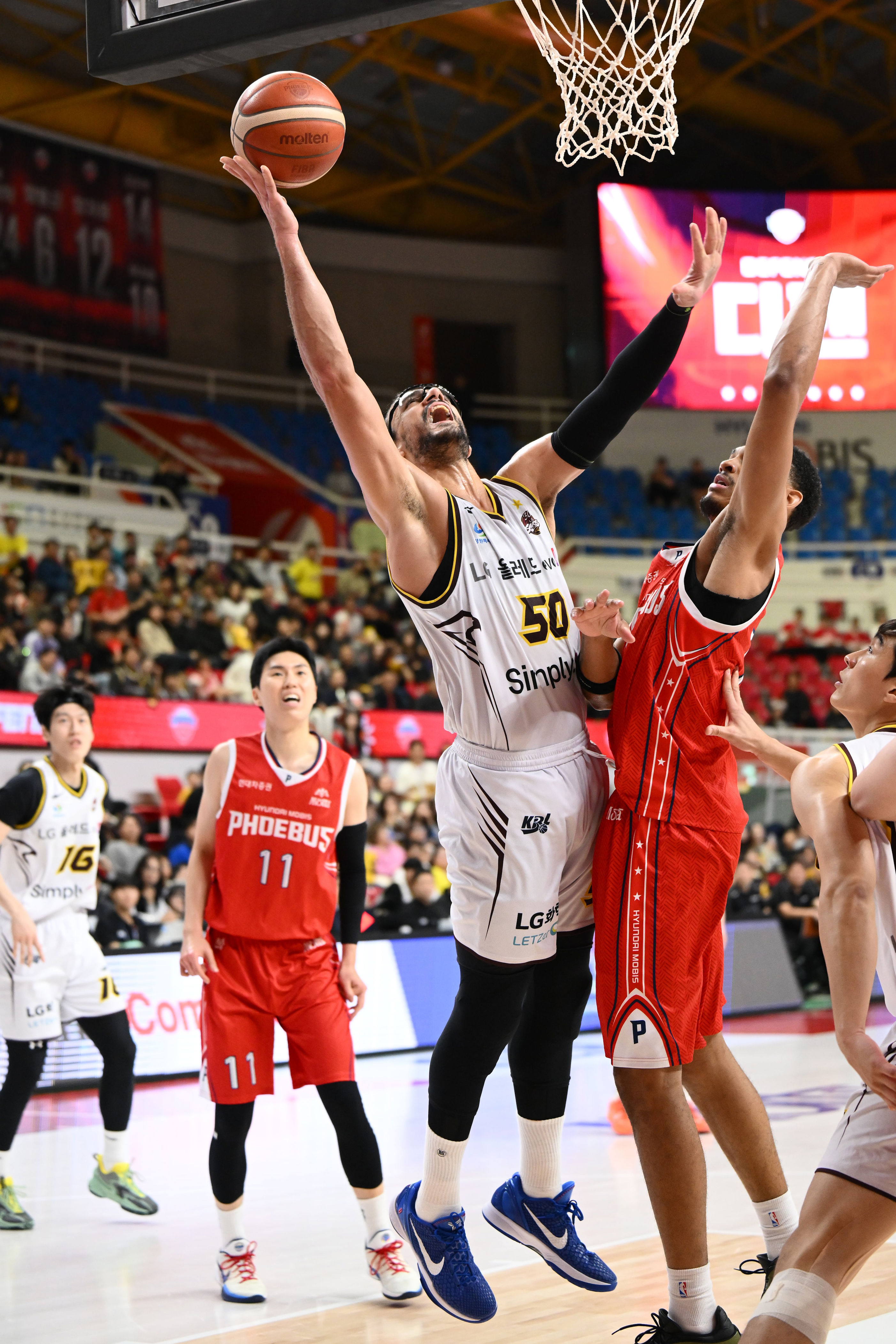 LG's Marey sets KBL record with 34 rebounds vs Hyundai Mobis