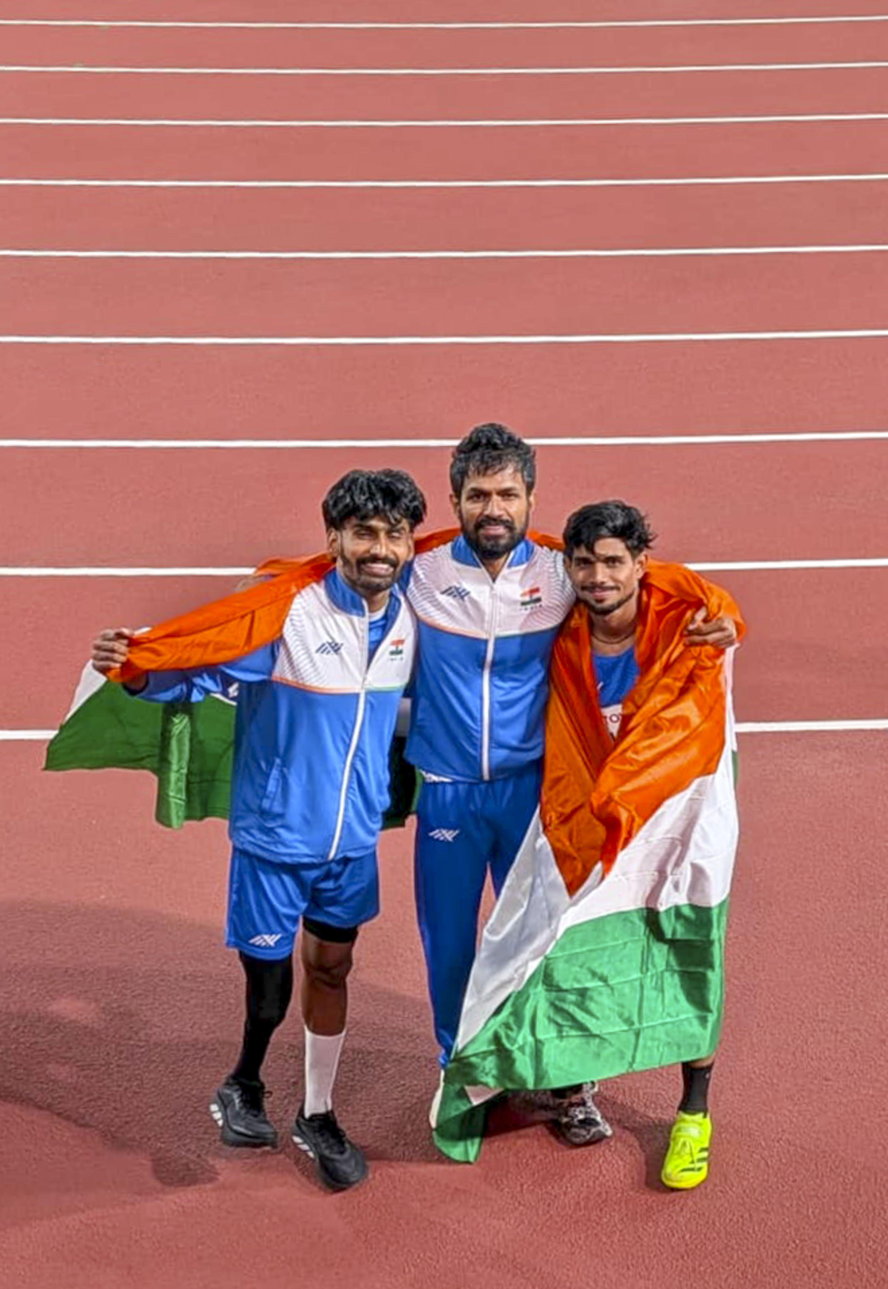 Sheetal keeps cool for double gold in archery; athletics remains India ...