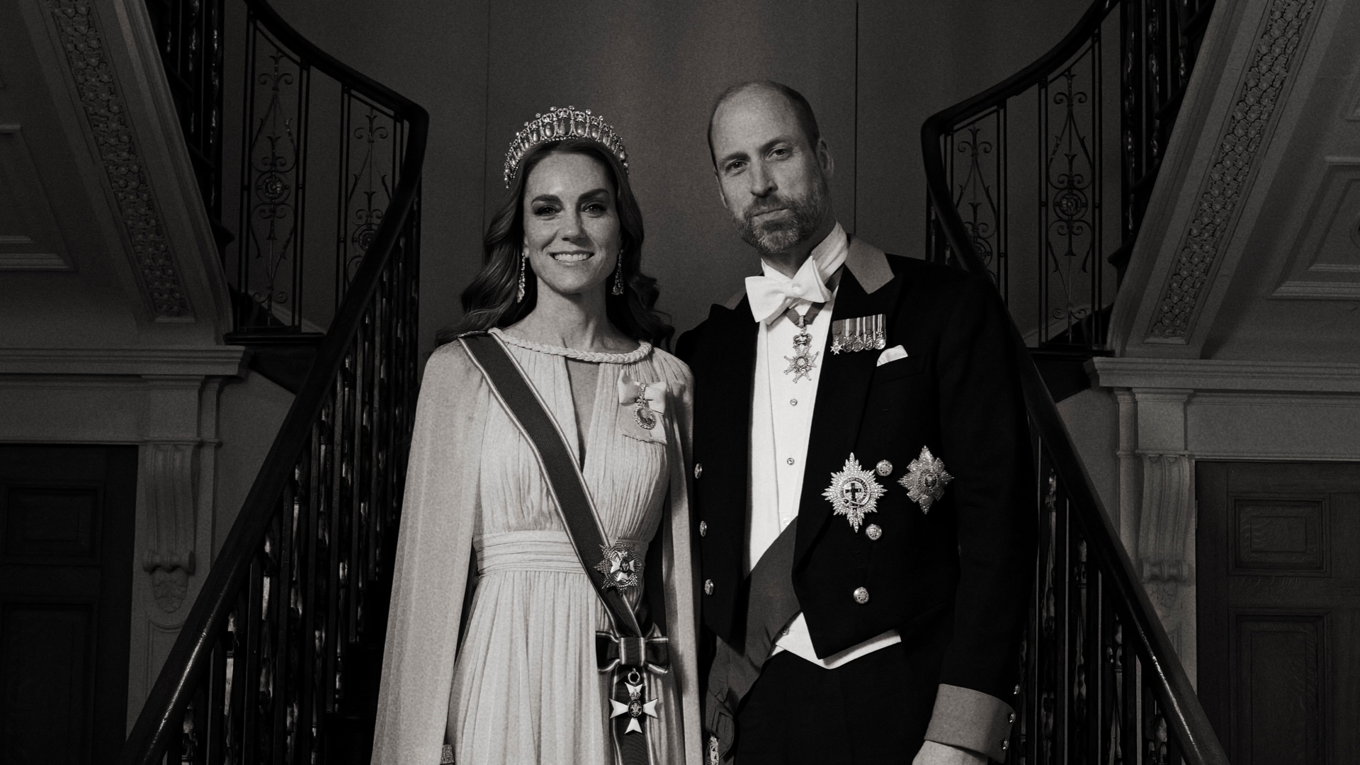 Prince William and Kate Middleton get a stunning new portrait from ...