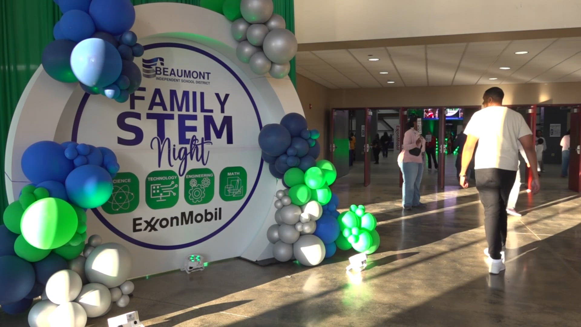 Beaumont ISD, ExxonMobil team up for family STEM night