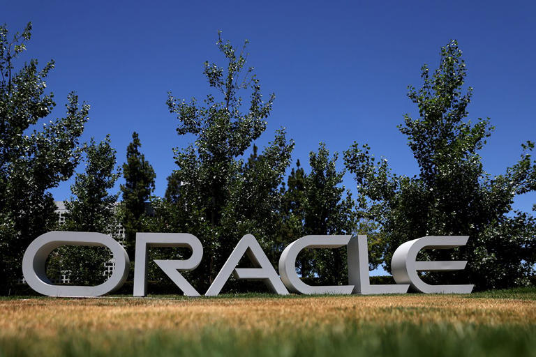 Where will Oracle stock be in 2029?